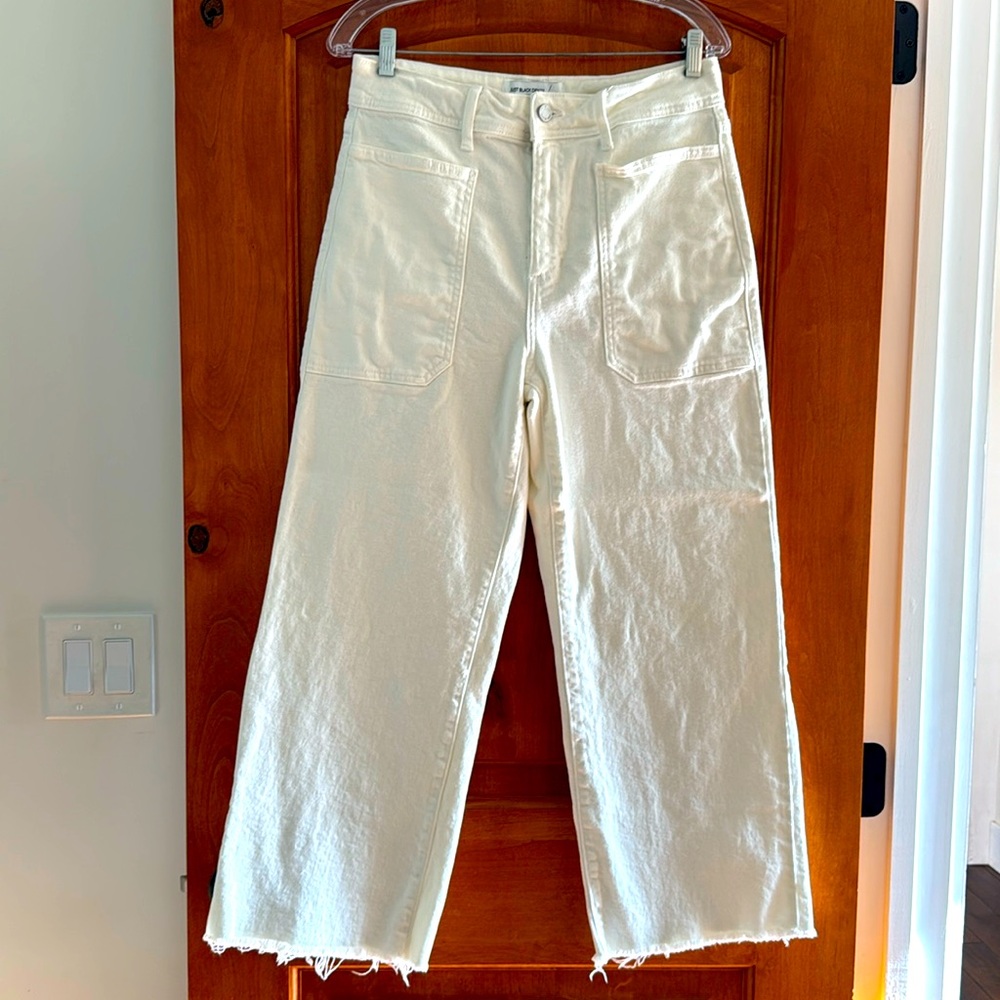 Patch Pocket Cropped Jeans